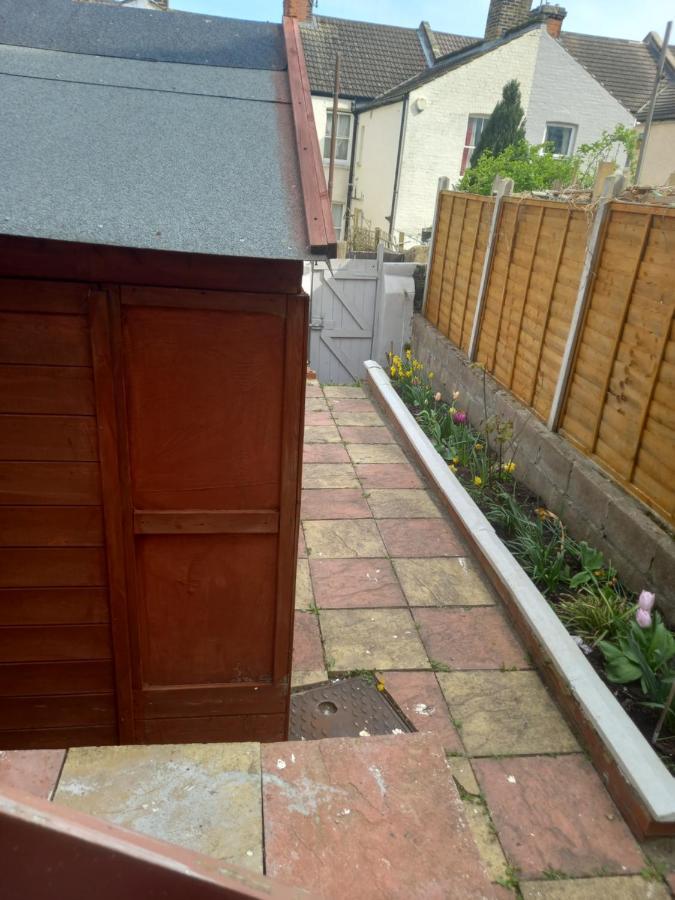 Alistair Lodge Chatham  Exterior foto
